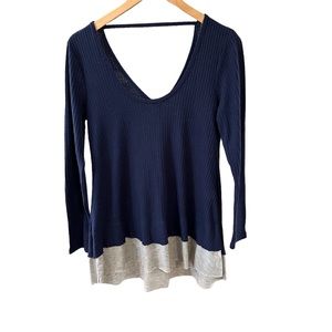 Cute lightweight fall sweater 🍁